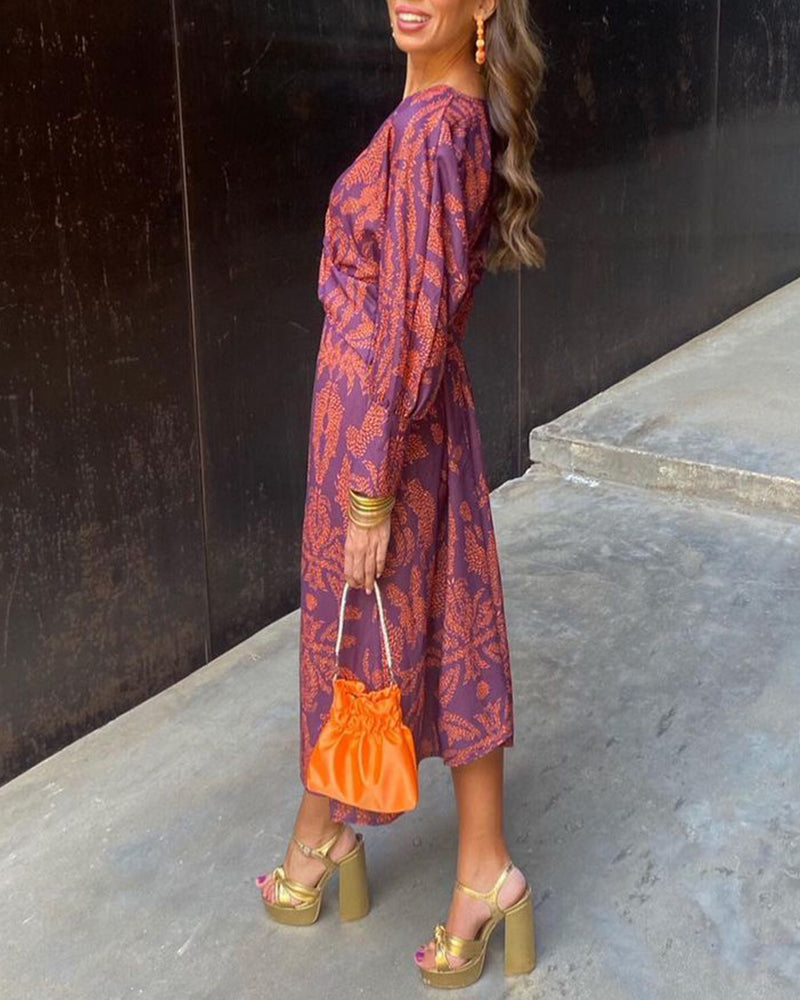 Izabella: un elegante vestido midi con un estampado original