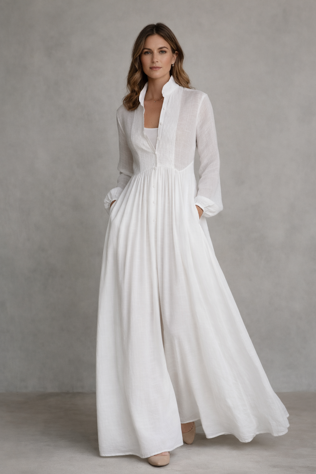 Alba Montiel™ | Vestido minimalista de algodón y lino con patchwork, cuello alto y mangas largas