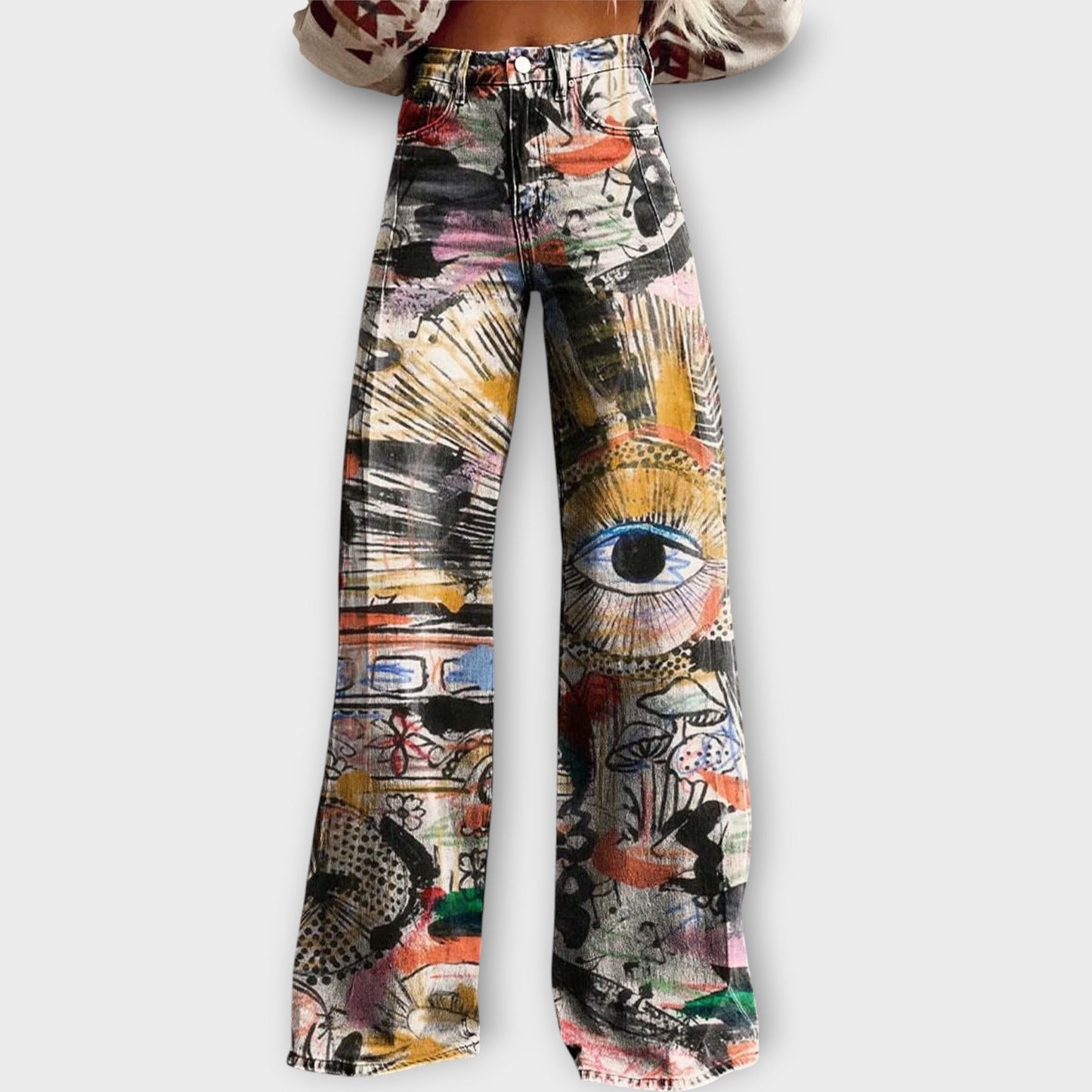 Vaqueros con estampados artísticos