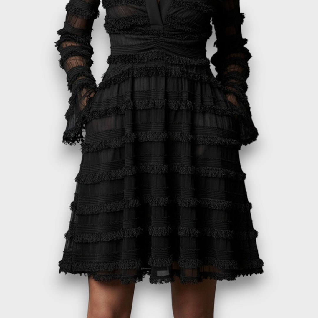 Parisa – Vestido midi con flecos transparentes ✨