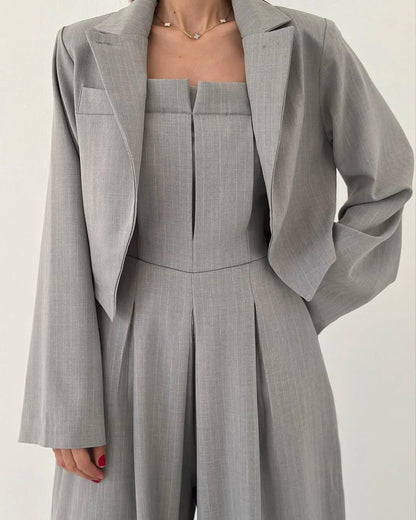 Alba Montiel™ | Conjunto femenino de top bustier y americana – Elegancia y estilo actual